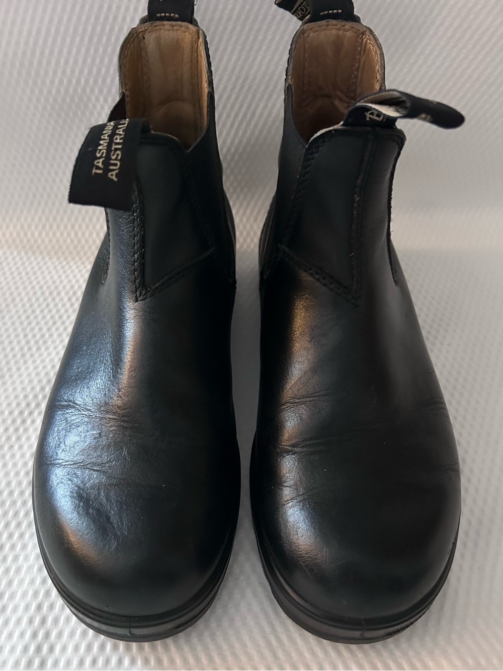 Black Blundstone Boots M6 W8